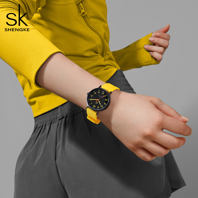 SHENGKE Women Fashion Silicone - Sport Loop Strap recensione e prezzo